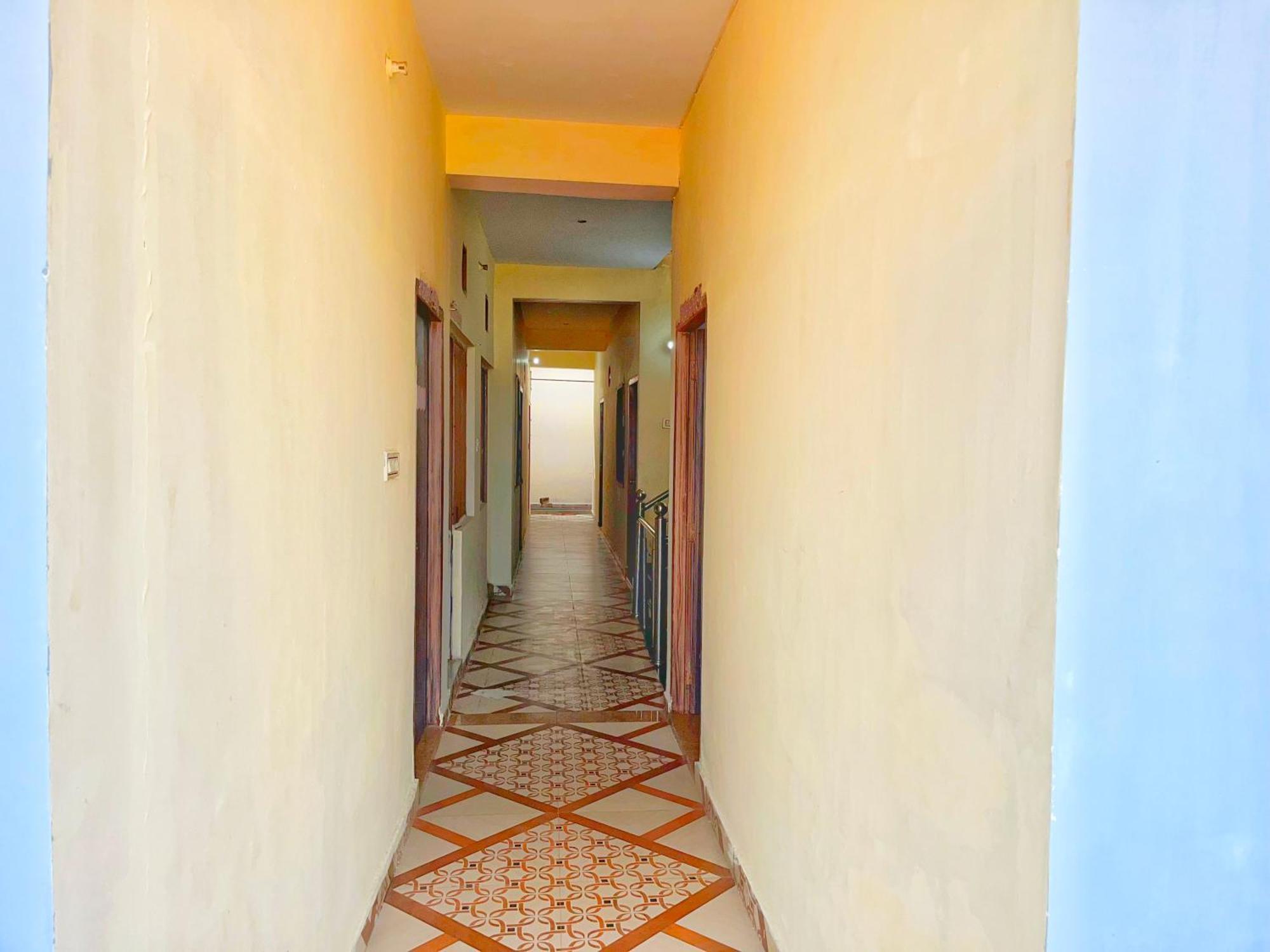 Balaji Homestay Mathura In Vrindavan Eksteriør billede