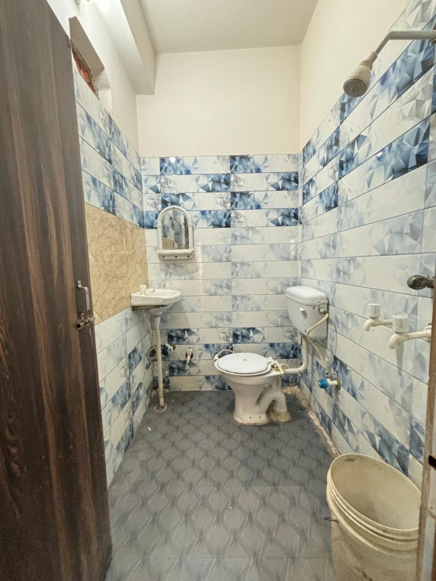 Balaji Homestay Mathura In Vrindavan Eksteriør billede